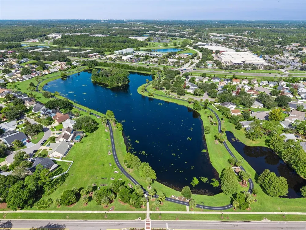725 HALLOWELL CIRCLE Orlando, FL 32828
