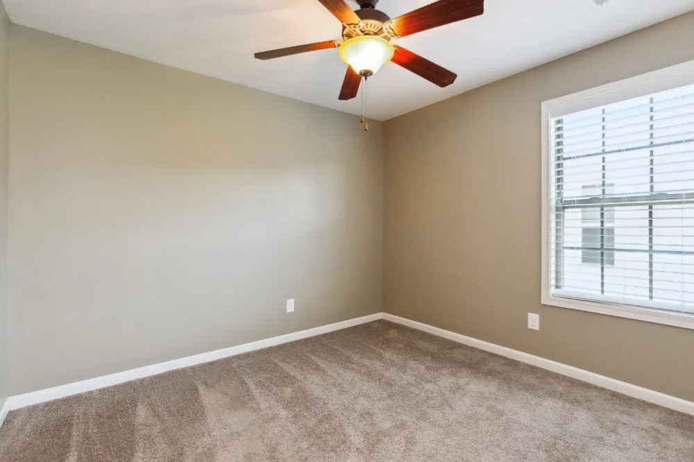 1275 Golden Eagle Way Clarksville, TN 37040