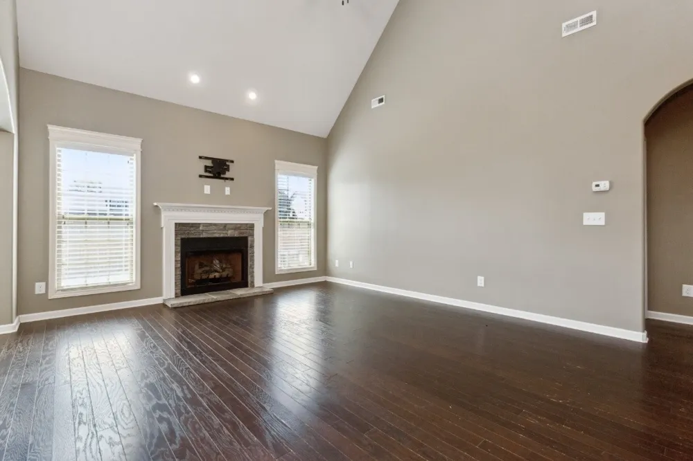 1275 Golden Eagle Way Clarksville, TN 37040