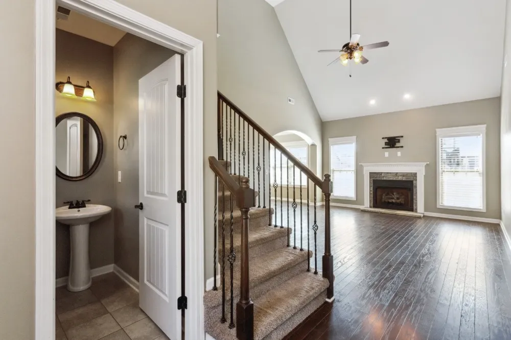 1275 Golden Eagle Way Clarksville, TN 37040