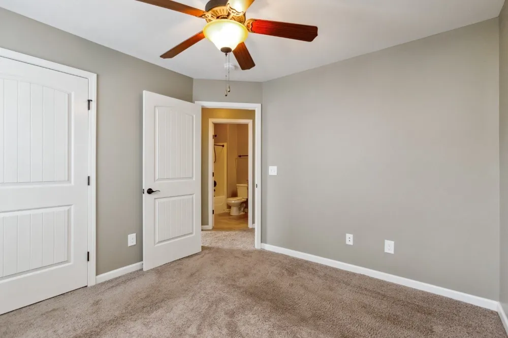 1275 Golden Eagle Way Clarksville, TN 37040