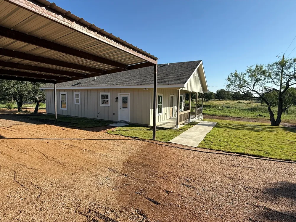 1882 County Road 1154 Lampasas, TX 76550