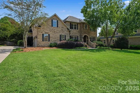 120 Palos Verde Drive