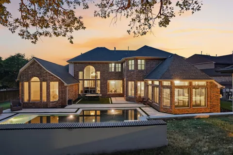 1211 Wellington Drive