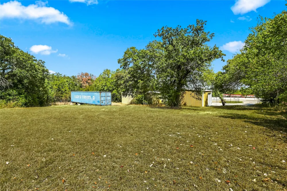 1520 Southeast Parkway Azle, TX 76020