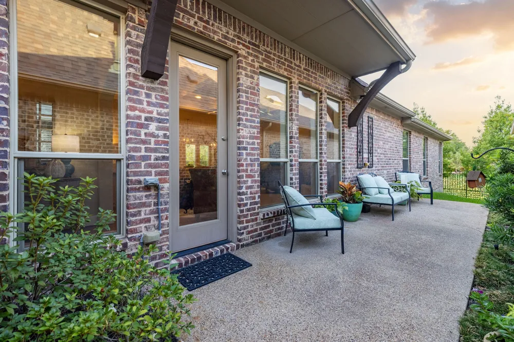 645 E Hill Street Keller, TX 76248