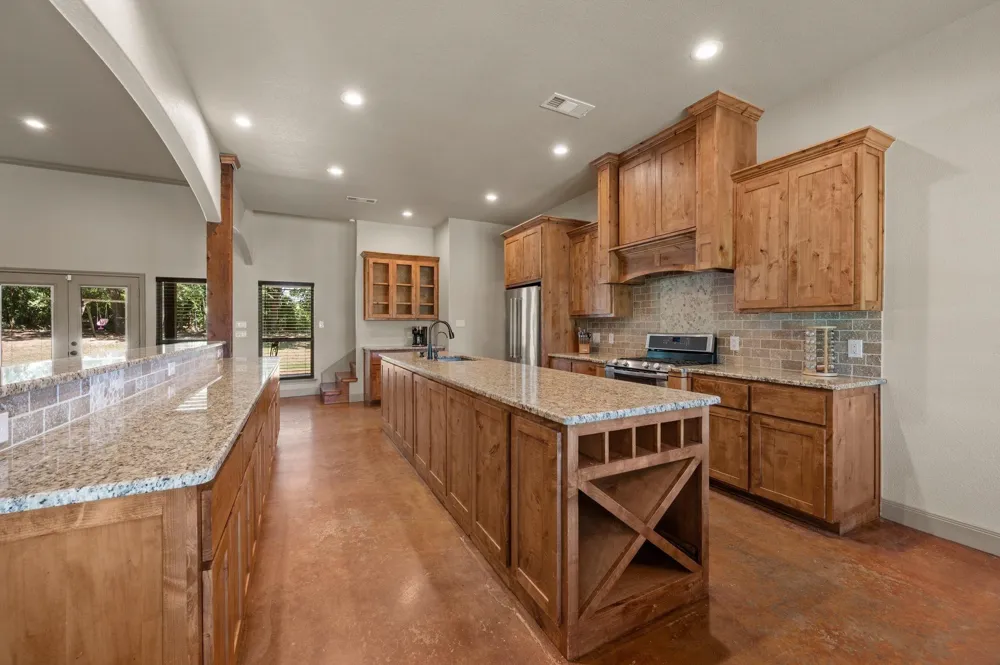 3019 Fm-718 Newark, TX 76071