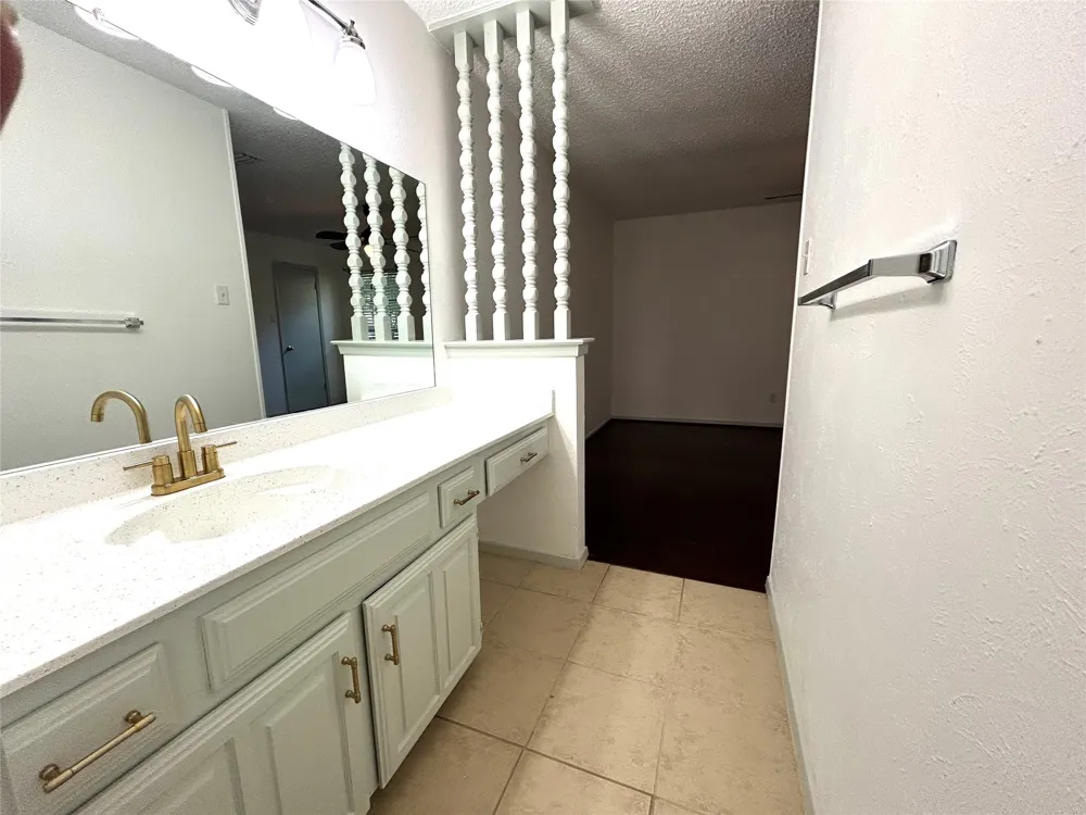 333 Melrose Drive #12B Richardson, TX 75080