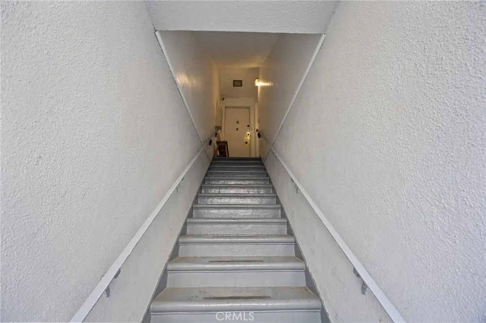 329 S Rexford Drive Beverly Hills, CA 90212