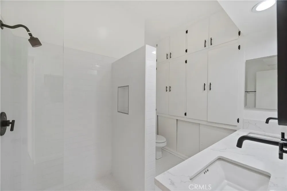 329 S Rexford Drive Beverly Hills, CA 90212