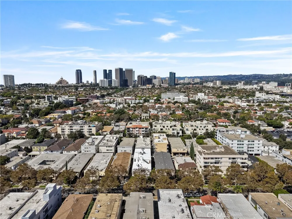 329 S Rexford Drive Beverly Hills, CA 90212