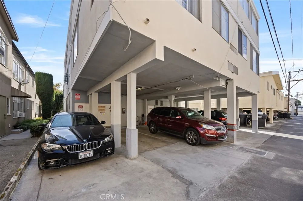 329 S Rexford Drive Beverly Hills, CA 90212