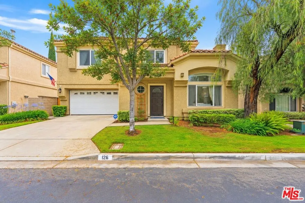 126 Bloom Drive Claremont, CA 91711