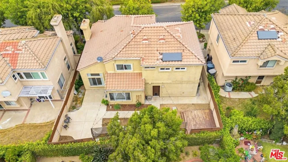 126 Bloom Drive Claremont, CA 91711