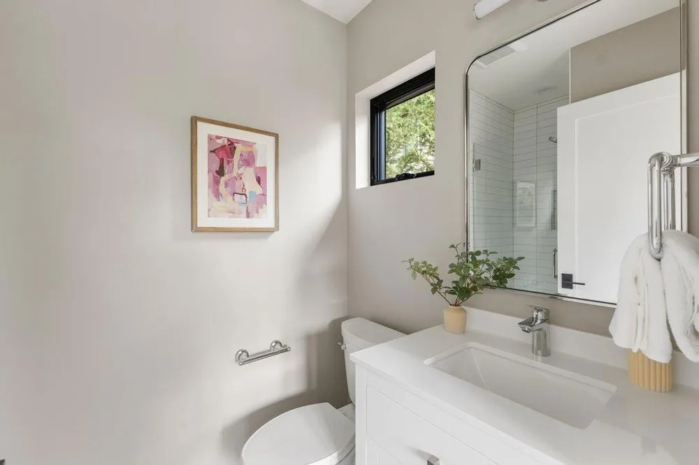 562 Palm Avenue Los Altos, CA 94022