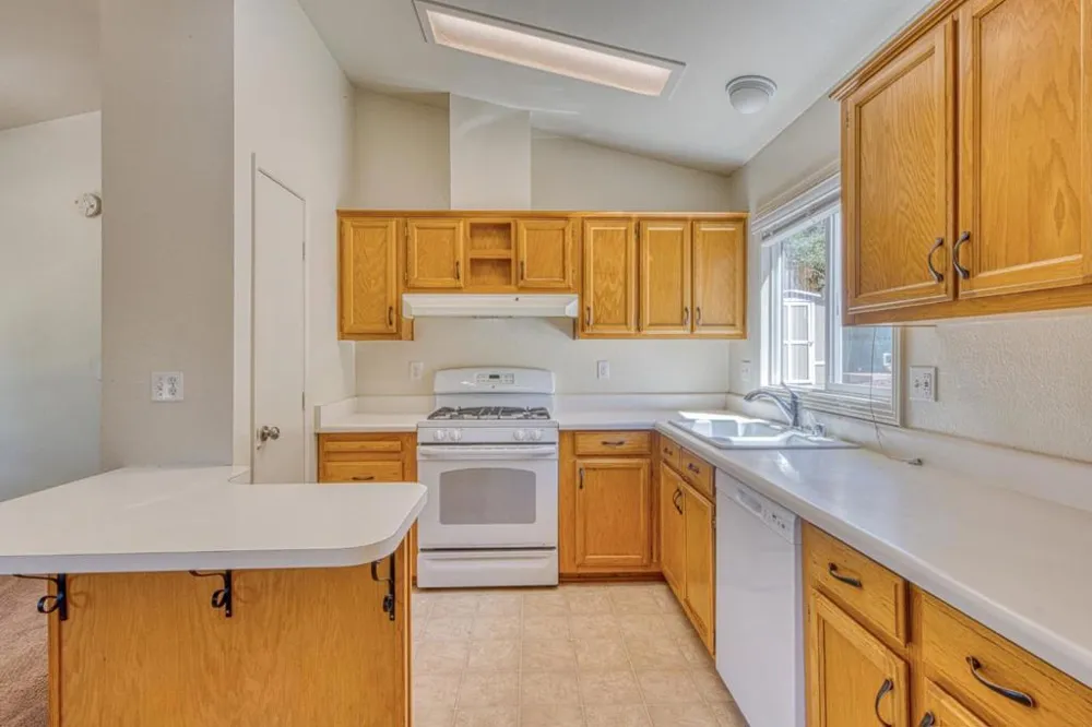 185 Timber Lodge Road Los Gatos, CA 95033