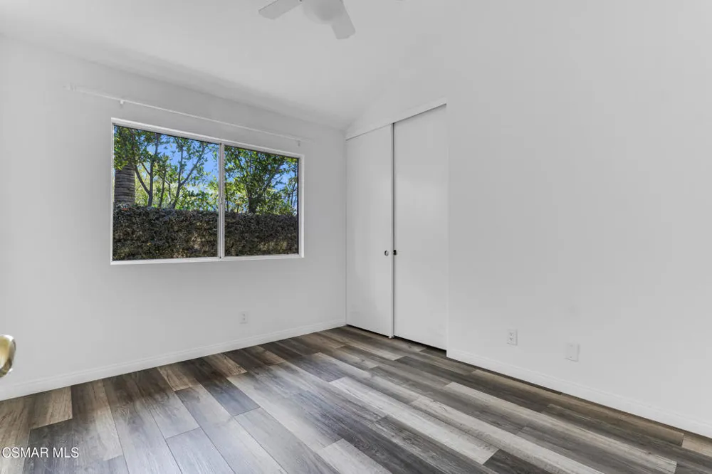 560 Timberwood Avenue Thousand Oaks, CA 91360