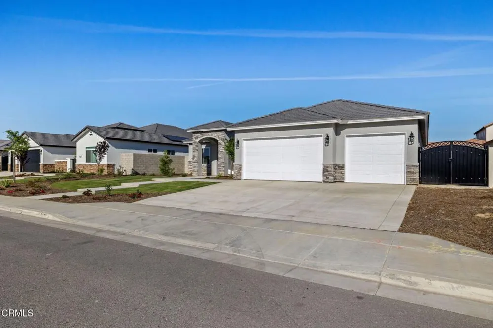 7516 Ruthburg Way Bakersfield, CA 93314