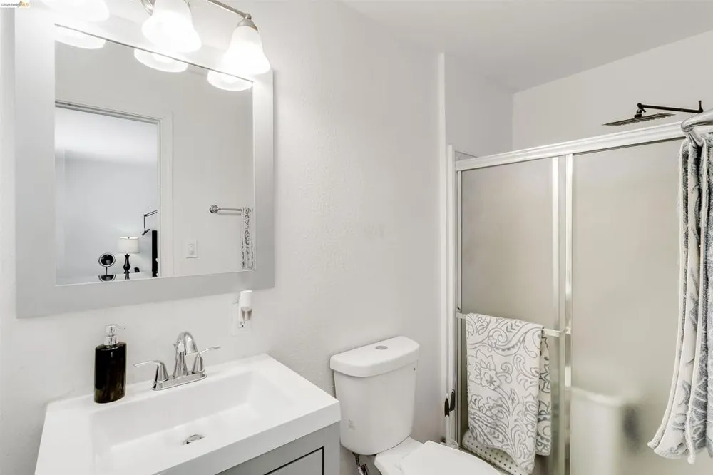 335 Pepper Dr Vallejo, CA 94589