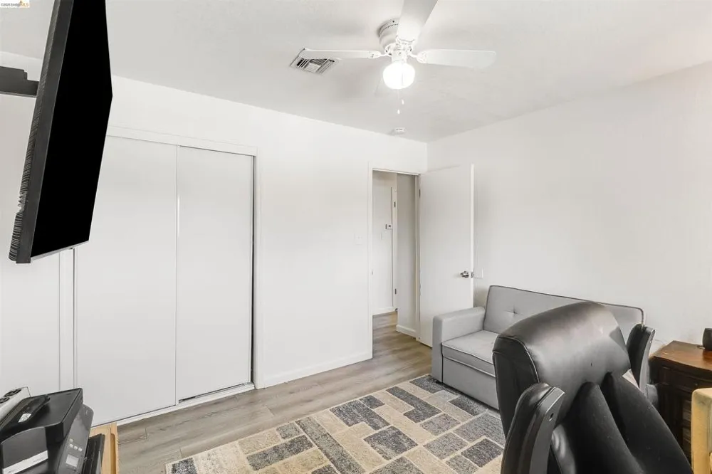 335 Pepper Dr Vallejo, CA 94589