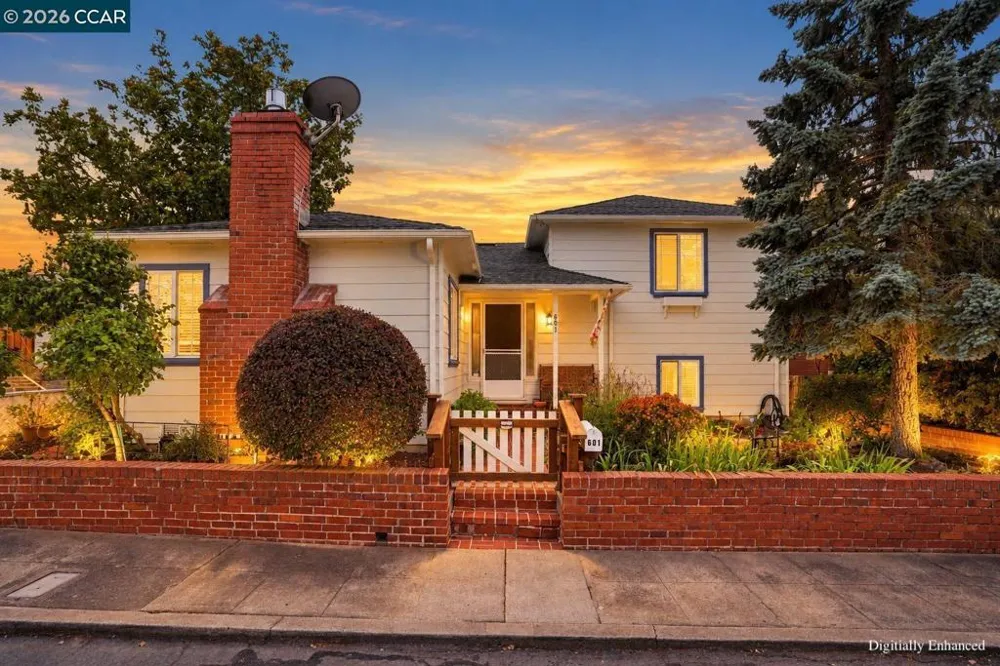 601 Alhambra St Crockett, CA 94525