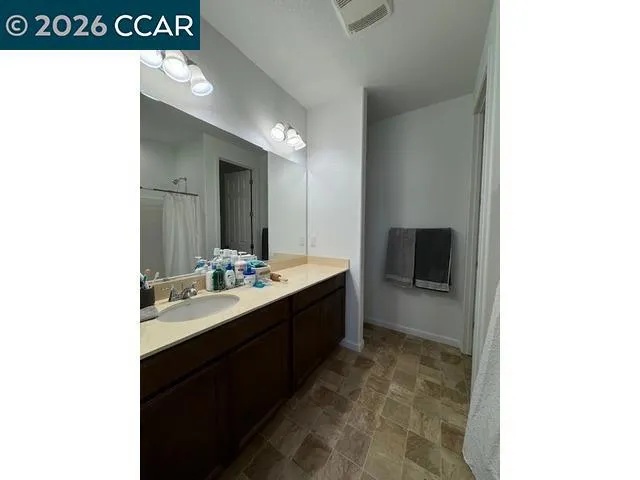 309 Senator St Lathrop, CA 95330