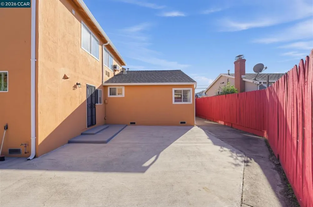 15345 Mendocino St San Leandro, CA 94579