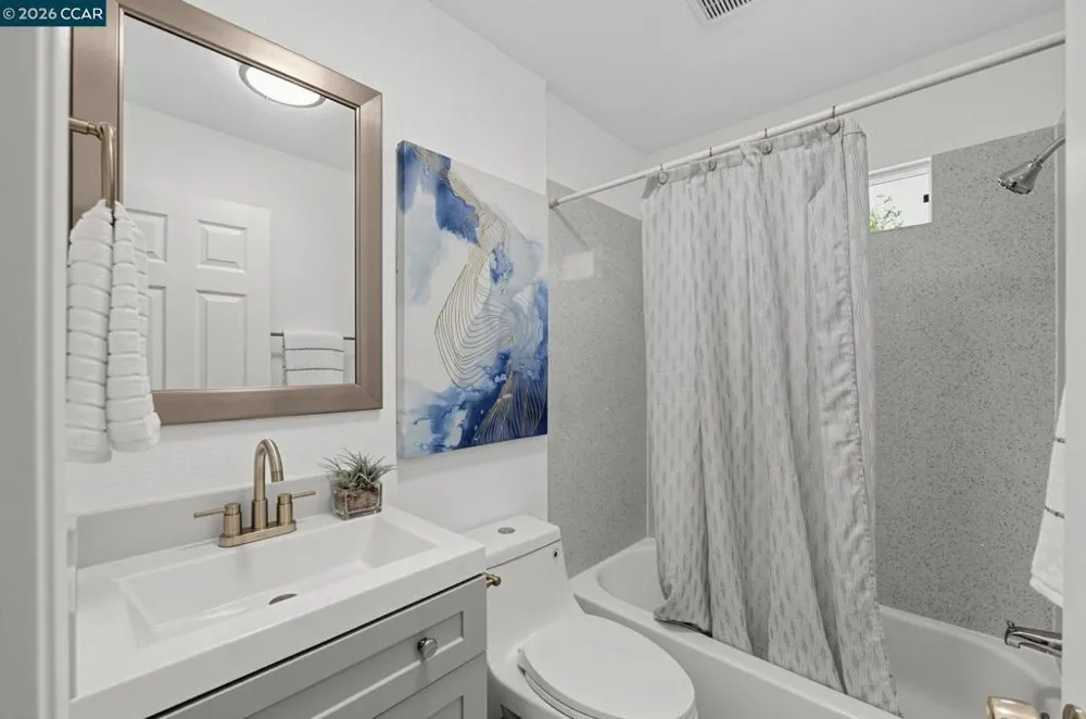 15345 Mendocino St San Leandro, CA 94579