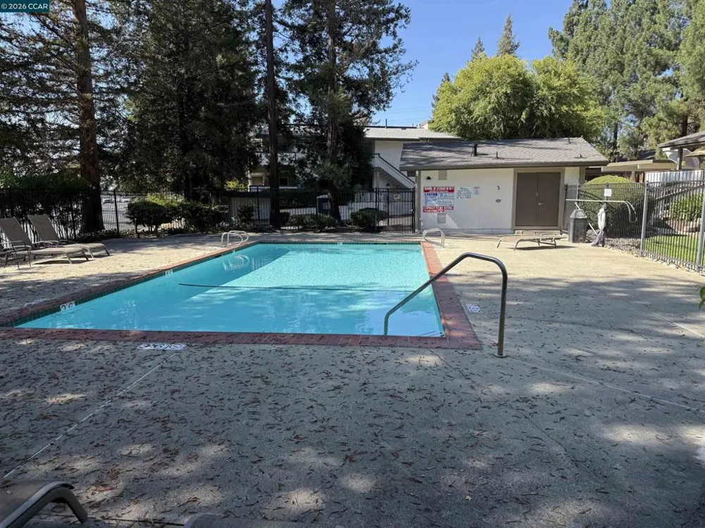 5425 Concord Blvd #E4 Concord, CA 94521