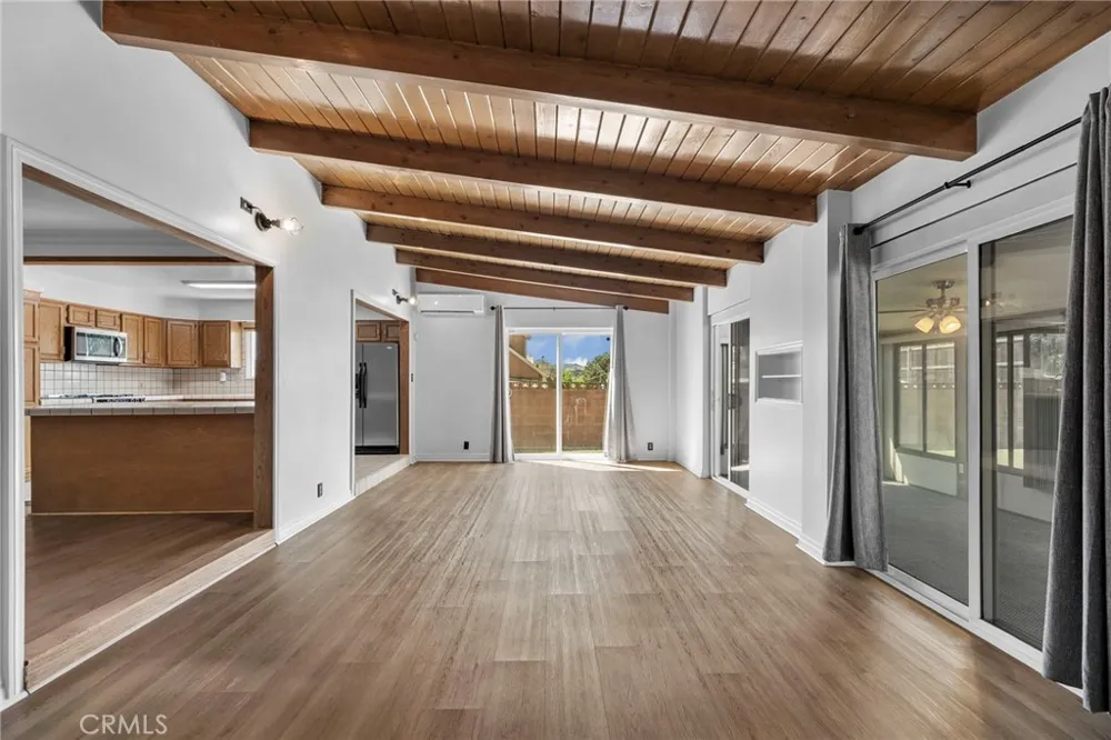 747 Garsden Avenue Covina, CA 91724