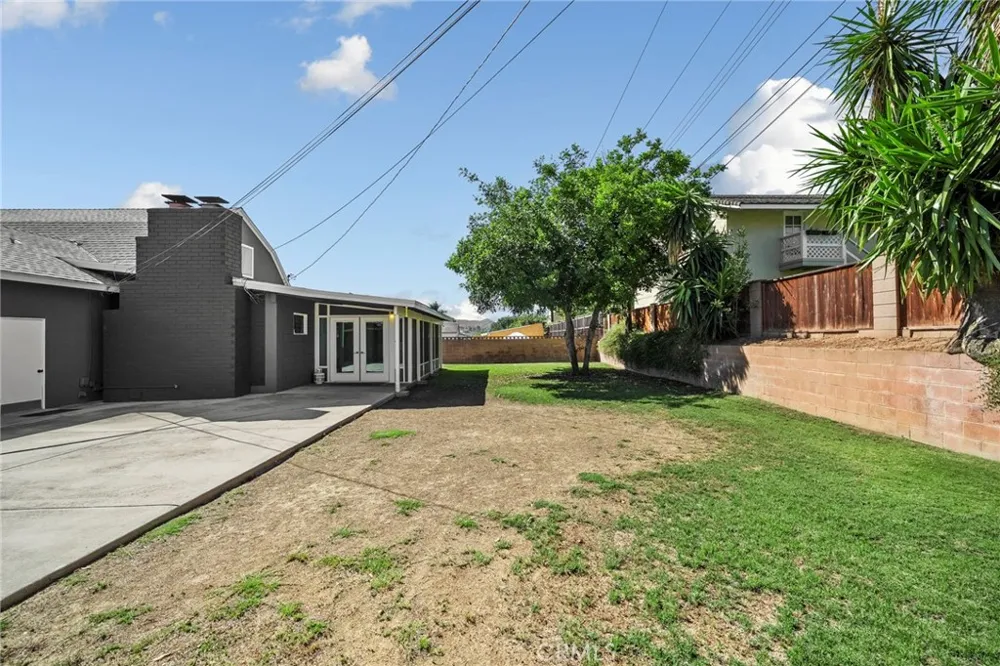747 Garsden Avenue Covina, CA 91724