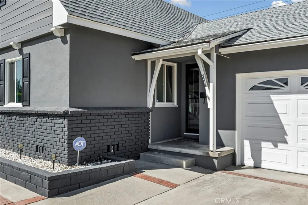 747 Garsden Avenue Covina, CA 91724