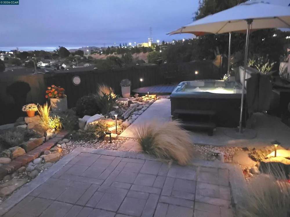 2955 Cornelius Dr San Pablo, CA 94806