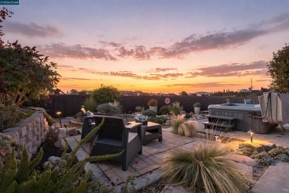 2955 Cornelius Dr San Pablo, CA 94806