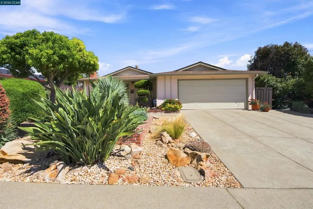 2955 Cornelius Dr San Pablo, CA 94806