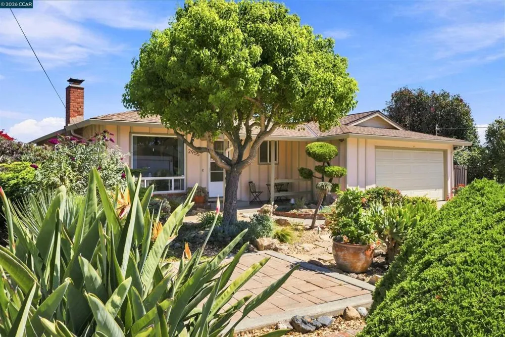 2955 Cornelius Dr San Pablo, CA 94806