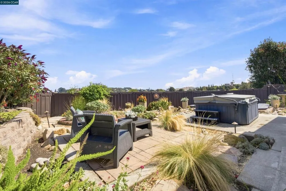 2955 Cornelius Dr San Pablo, CA 94806