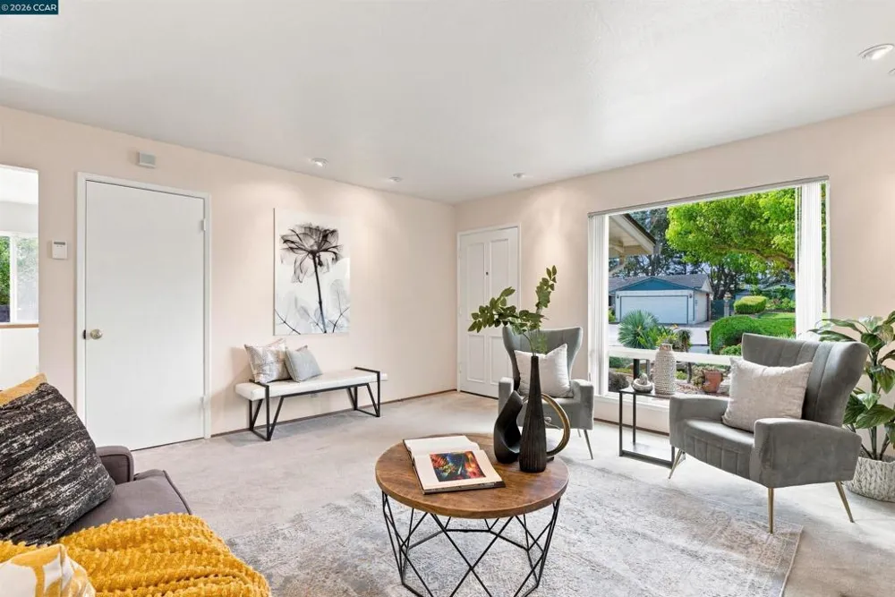 2955 Cornelius Dr San Pablo, CA 94806