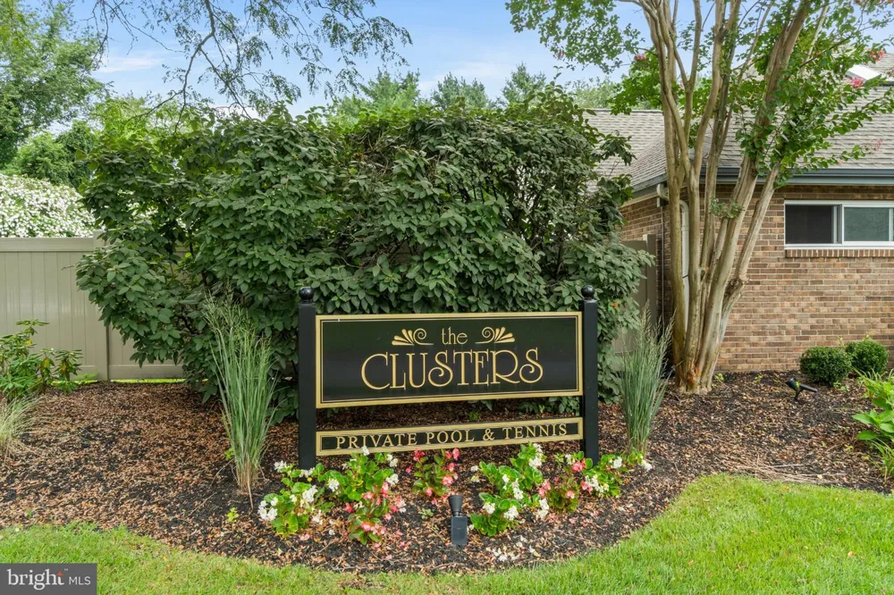 23 HILLTOP LANE Medford, NJ 08055