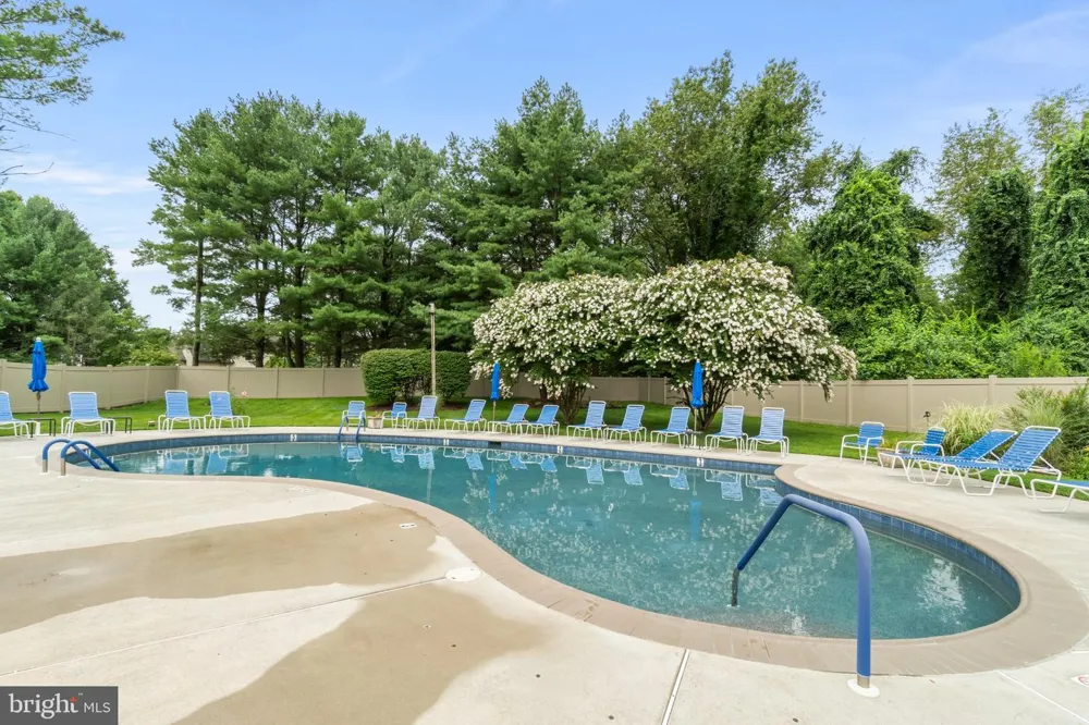 23 HILLTOP LANE Medford, NJ 08055