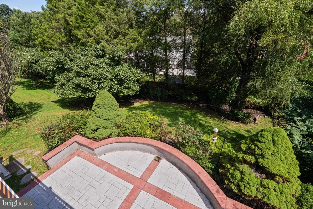 5023 SANGAMORE ROAD Bethesda, MD 20816