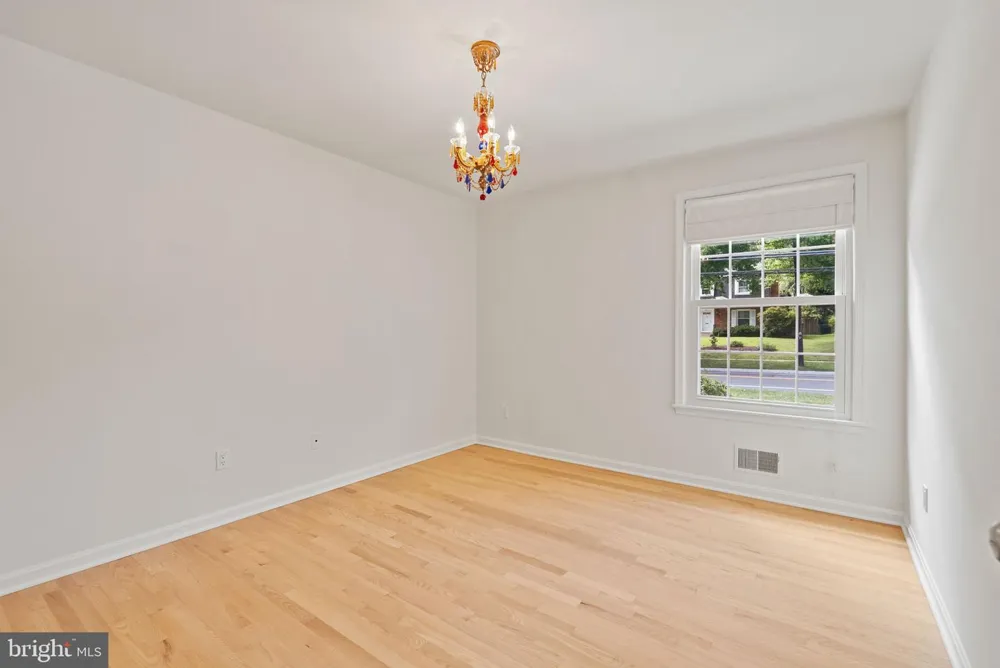 5023 SANGAMORE ROAD Bethesda, MD 20816