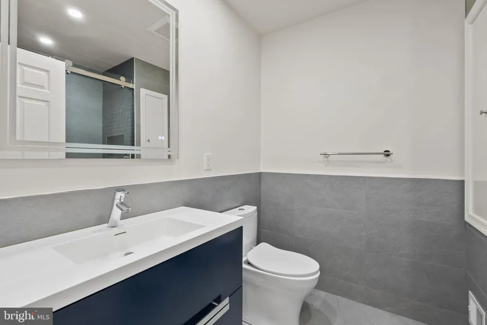 5023 SANGAMORE ROAD Bethesda, MD 20816