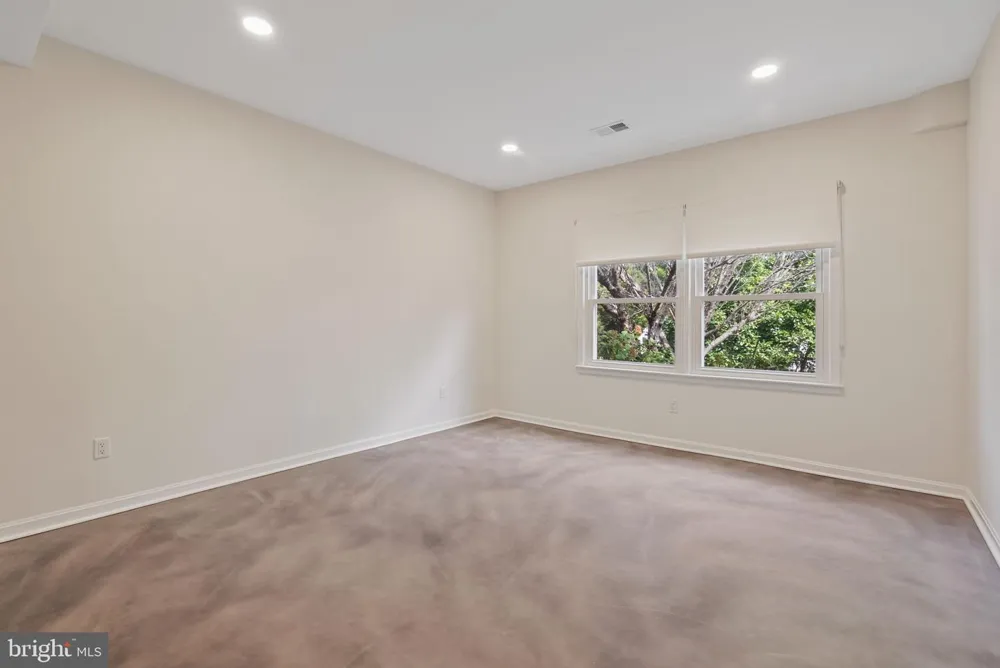 5023 SANGAMORE ROAD Bethesda, MD 20816