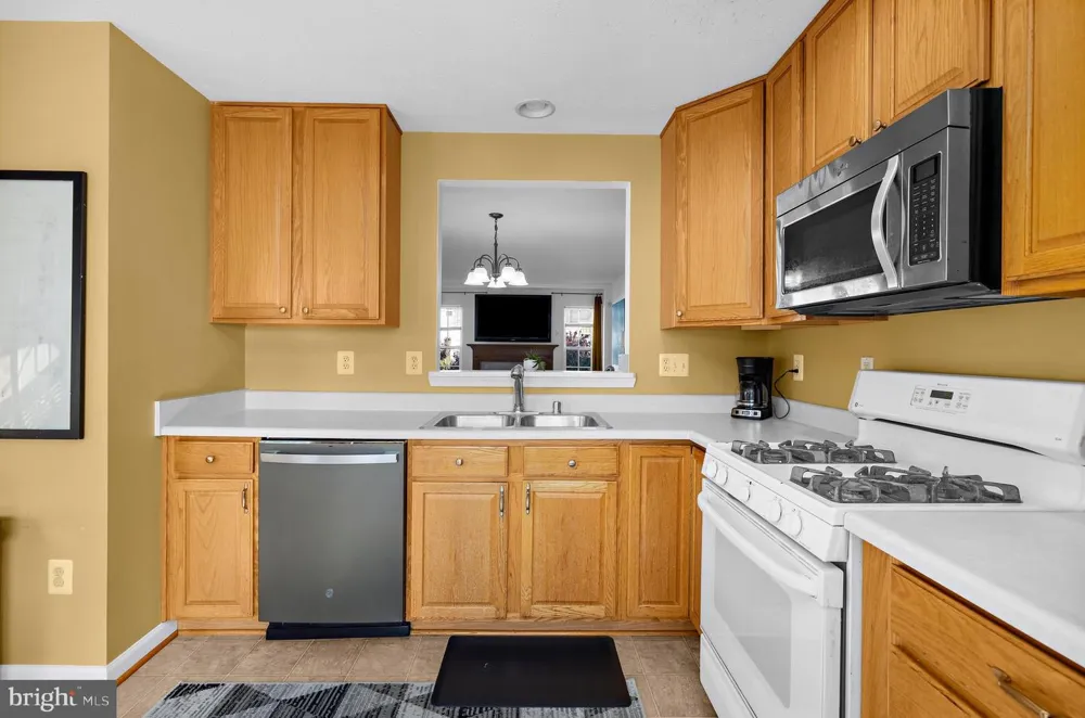 122 OLIVER HEIGHTS Owings Mills, MD 21117