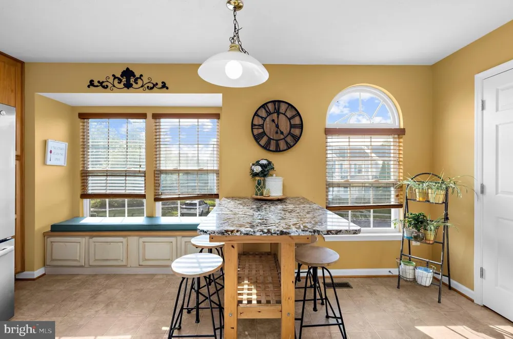 122 OLIVER HEIGHTS Owings Mills, MD 21117