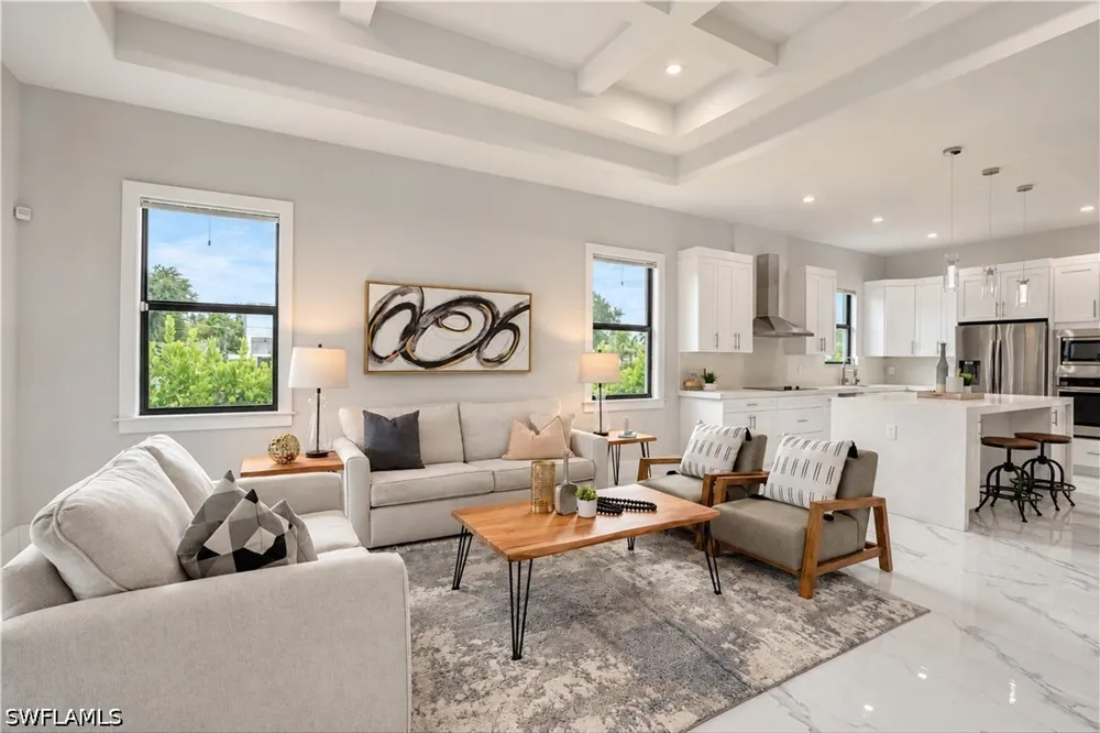 108th Avenue Naples, FL 34108