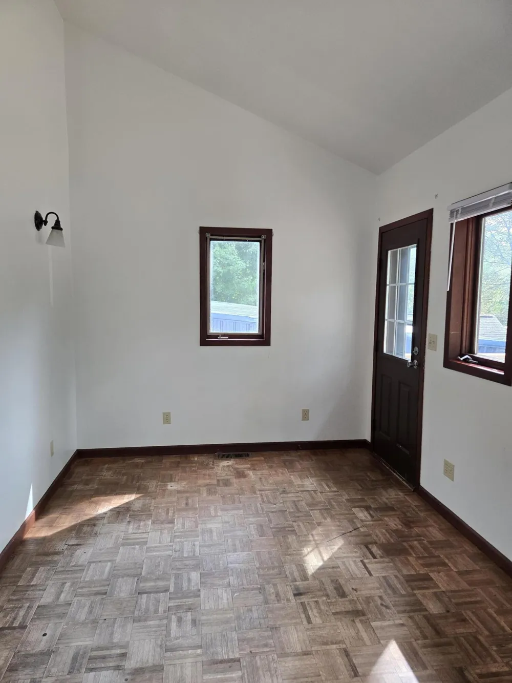 2323 Amherst Avenue Kalamazoo, MI 49008