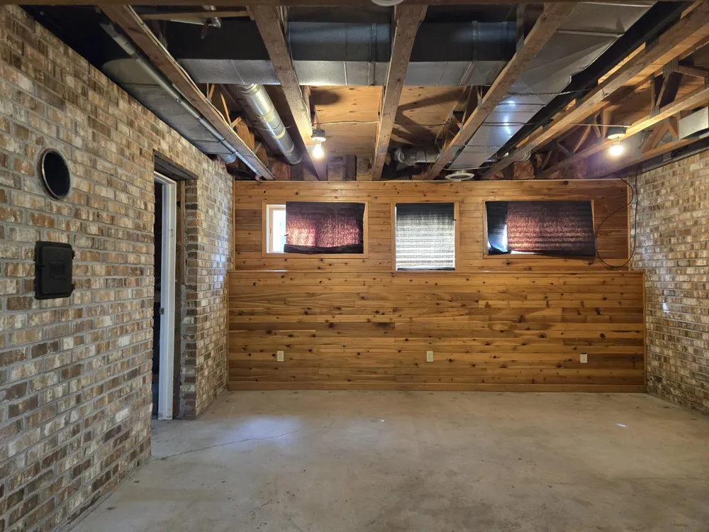 2323 Amherst Avenue Kalamazoo, MI 49008