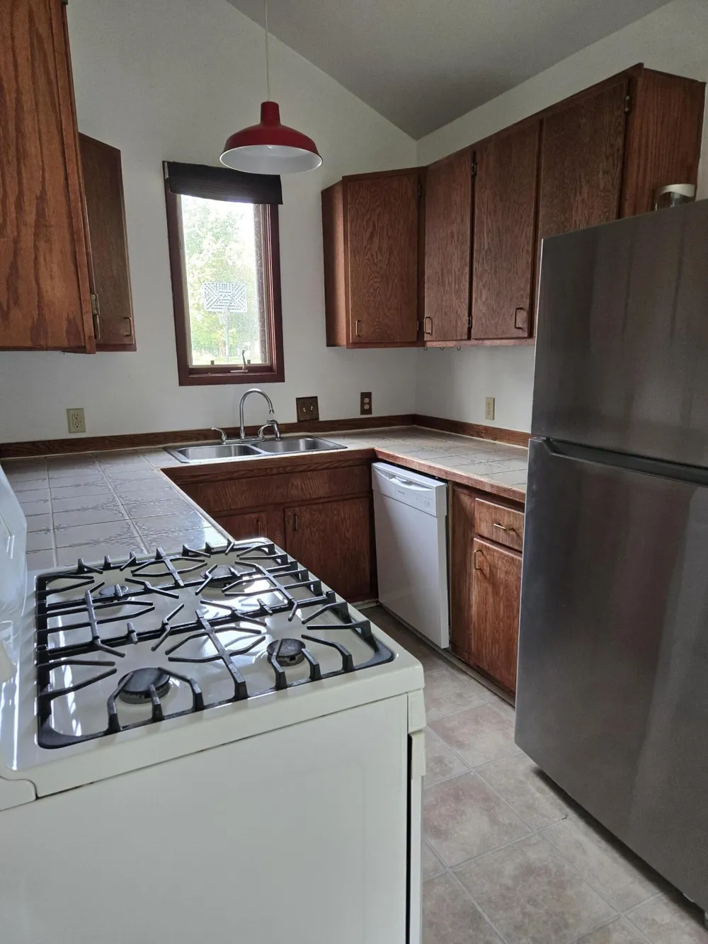 2323 Amherst Avenue Kalamazoo, MI 49008